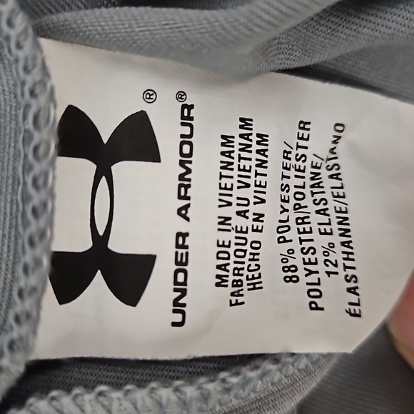 Under Armour Heat Gear Loose Fit Athletic Polo Medium - Picture 5 of 6